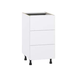 Fairhope Bright White Slab Assembled Base Kitchen Cabinet with 3 Drawers (18 in. W x 34.5 in. H x 24 in. D)