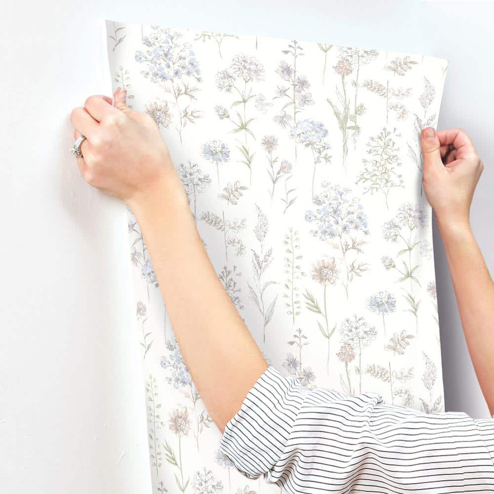 Bergamot Lavender Multicolor Pre-pasted Washable Wallpaper