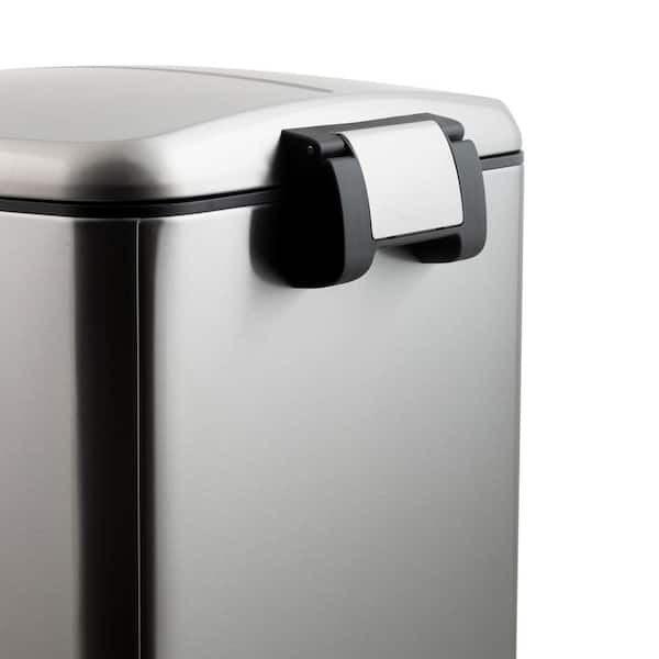 HOUSEHOLD ESSENTIALS 50 l/13 Gal. Oval Stainless Steel Trash Can with Step  Large Plastic Liner 94207-1 - The Home Depot