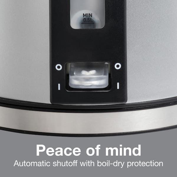 https://images.thdstatic.com/productImages/d4371440-d04b-4dcb-9371-fb528a04c6f7/svn/stainless-steel-proctor-silex-electric-kettles-41035-4f_600.jpg