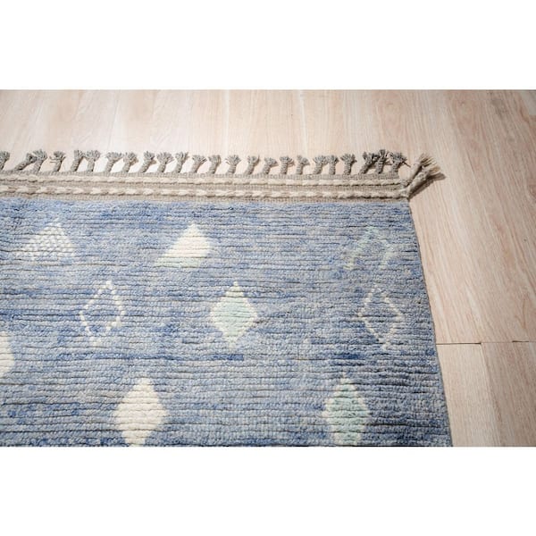 Blue Hand-Knotted Wool Contemporary Shapes Marrakech Handspun, Elegant and Stylish Rug for 9 ft. x 12 ft. Area Rug