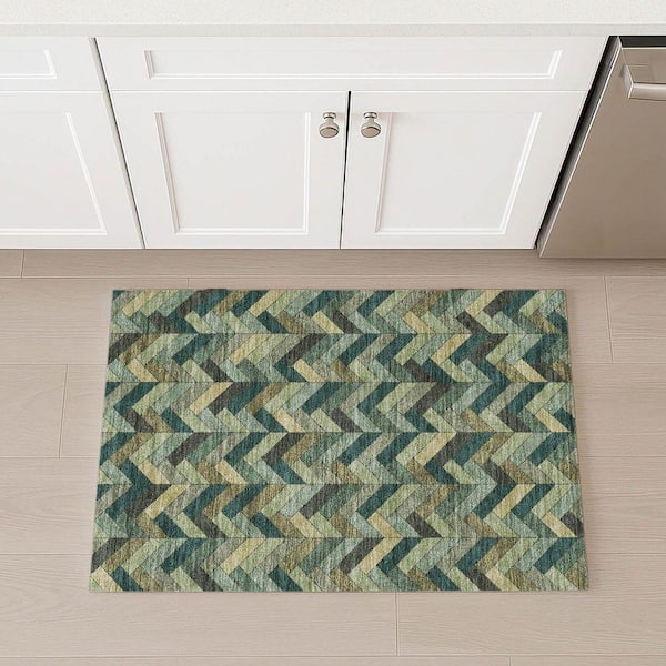 Chantille Machine Washable Indoor/Outdoor Abstract ACN2296 Green 2 ft. x 3 ft. Accent Rug