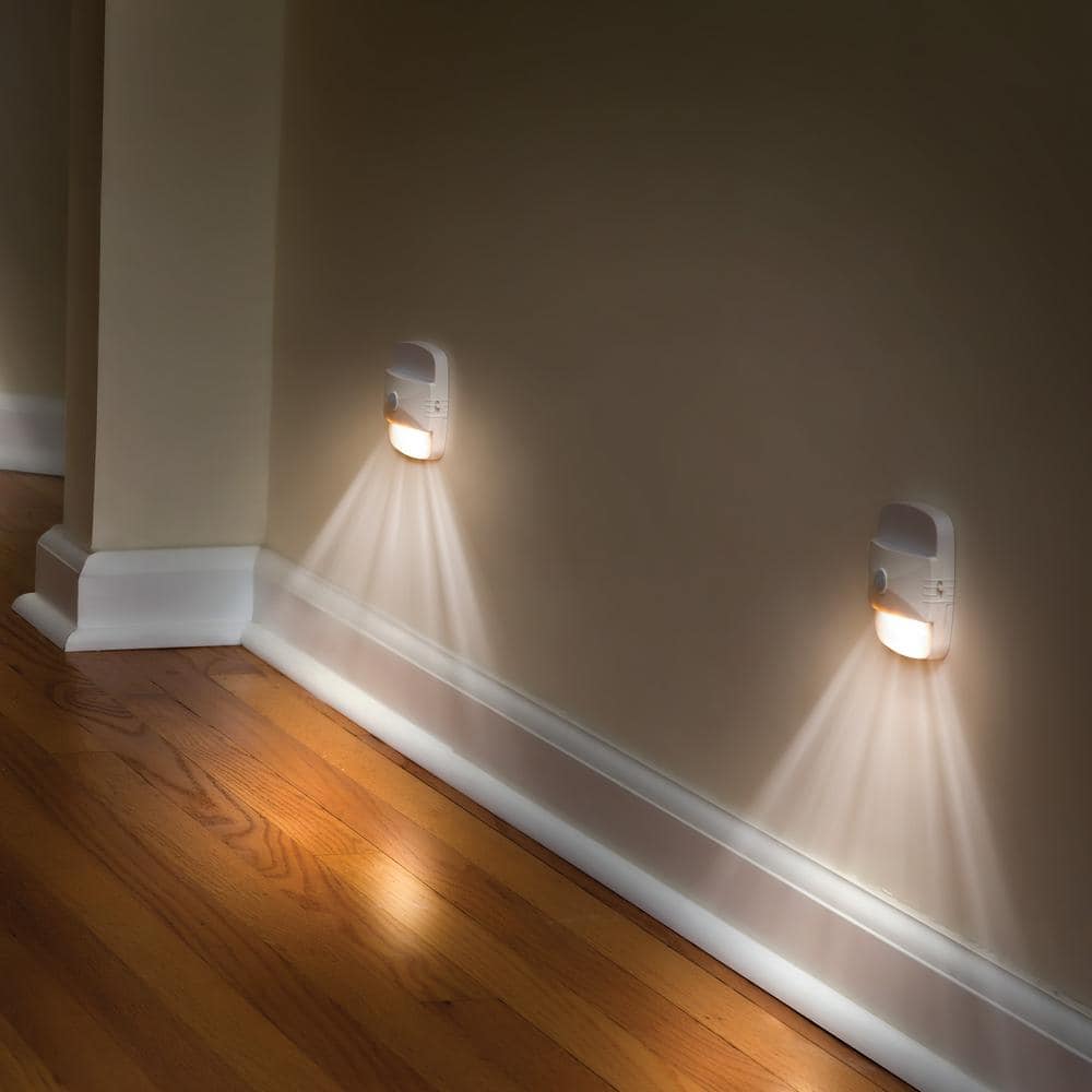 Sensor Brite White Wireless Motion Activated LED Light