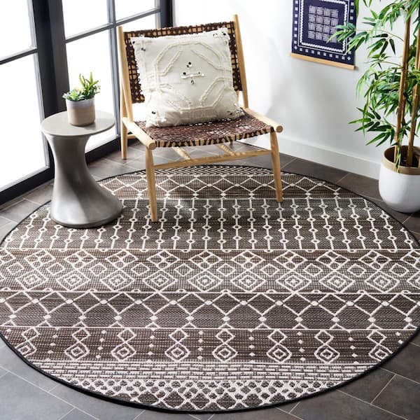 Havana Brown/Ivory 7 ft. x 7 ft. Aztec Tribal Indoor/Outdoor Round Area Rug