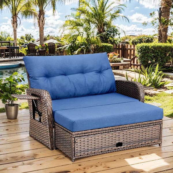 Carlos 2-Person Wicker Outdoor Day Bed Set Patio Loveseat Sofa Set with Adjustable Backrest Blue Cushions