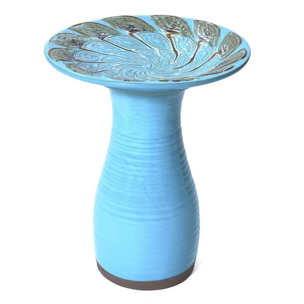 LuxenHome 20 in. H Powder Blue Vintage Spiral Ceramic Birdbath