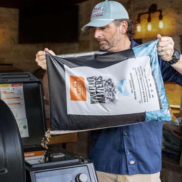 20 lbs. Mesquite Wood Grilling Pellets for Grills, Natural Hardwood Flavor