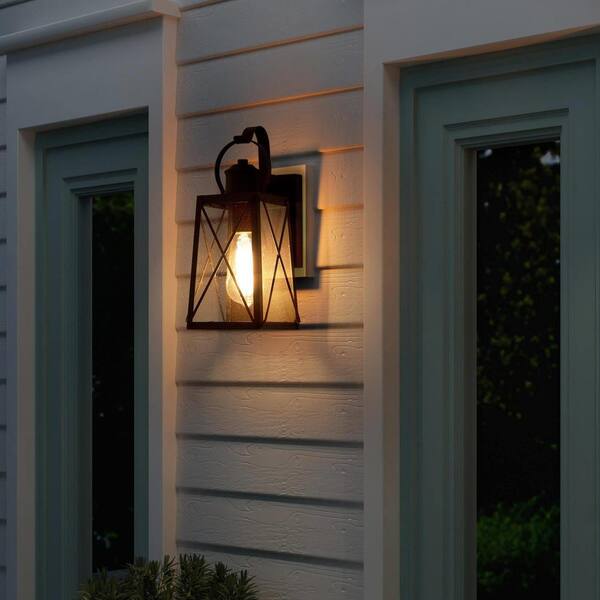 LNC Craftsman 1-Light Matte Black Outdoor Wall Lantern Sconce with Clear  Seeded Glass MBZMAUHD1151BV7 - The Home Depot