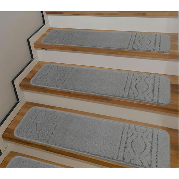 Maximus Trellis Border White-Smoke​ 8.5 in. x 30 in. Indoor Carpet Stair Tread Cover Slip Resistant Backing (Set of 15)