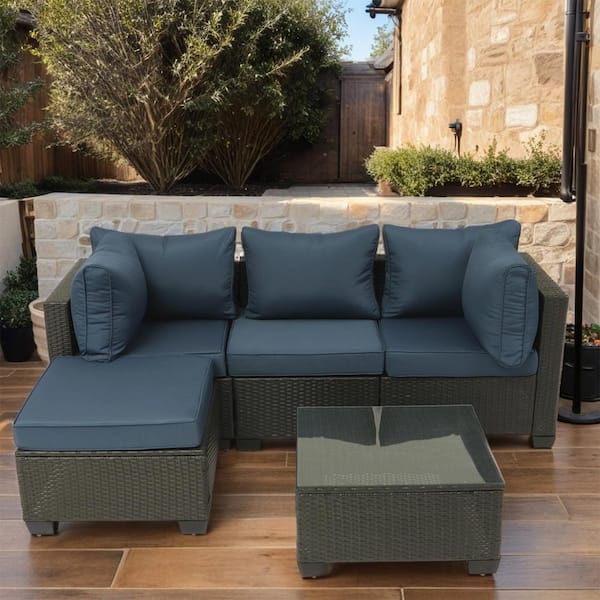 Dark Coffee 5-Piece Wicker Patio Conversation Set with Dark Blue Cushions