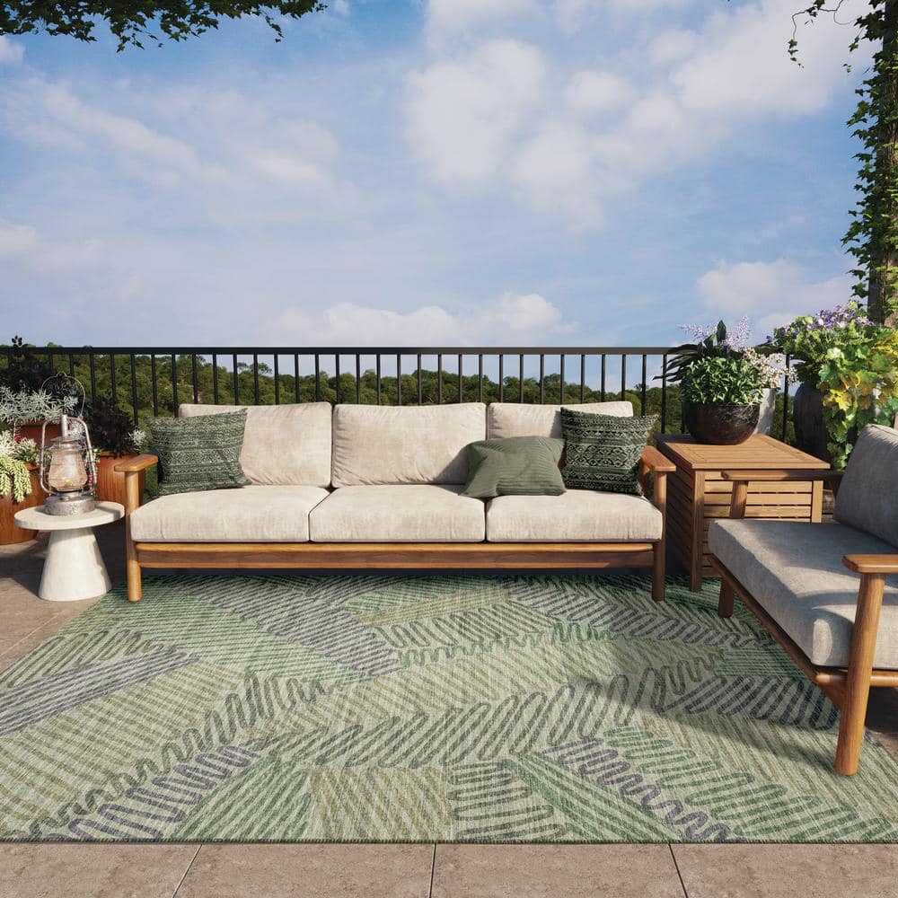 Yuma Green Abstract Chenille Washable 5' x 7' Area Rug