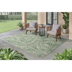 Green 5 ft. x 7 ft. Palm Indoor/Outdoor Area Rug