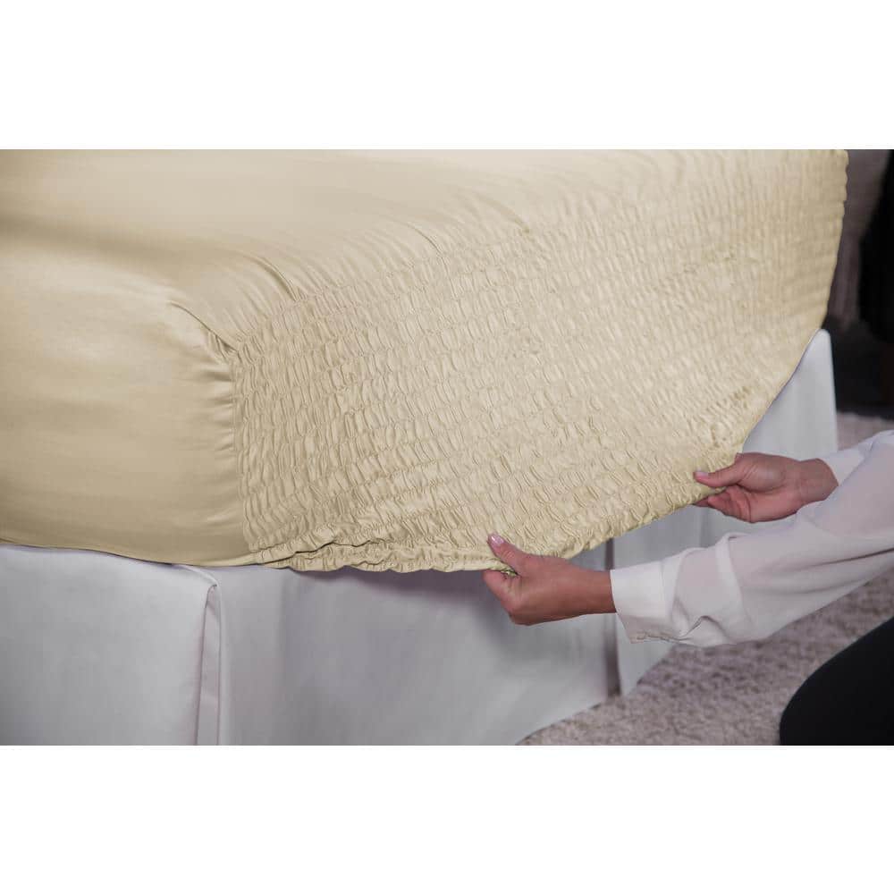 Ivory Queen Microfiber Polyester Sheet Set with Pillowcases