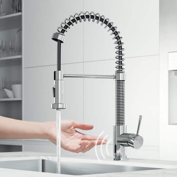 VIGO Edison Single Handle Pull-Down Sprayer Kitchen Faucet Set with Touchless Sensor in Chrome