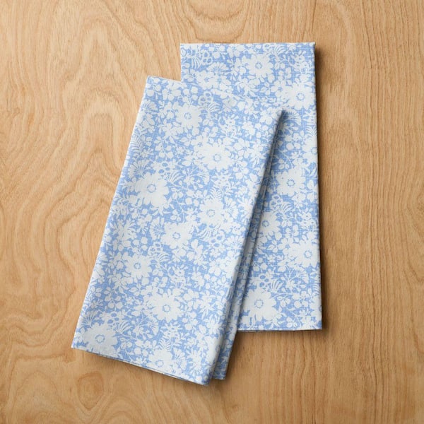 Company Cotton Natures Bouquet Blue 30 in. x 20 in. Tea Towel (Set of 2)