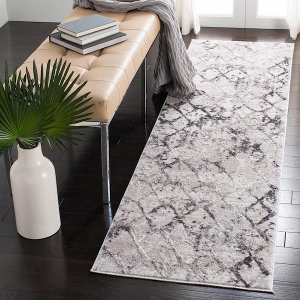 Amelia Gray/Light Gray 2 ft. x 16 ft. Abstract Runner Rug