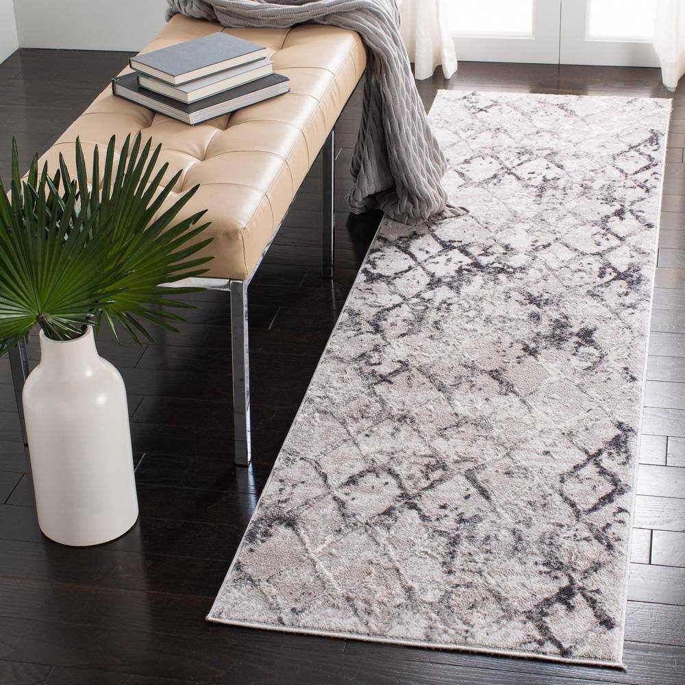 Reversible Abstract Gray Synthetic 26x18 Area Rug
