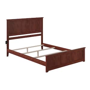 Madison Walnut Queen Traditional Bed with Matching Foot Board
