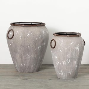 21.75 in. and 18.75 in. Outdoor Rustic Urn Planter Set of 2, Metal