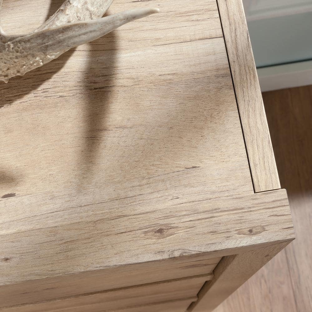 Prime Oak 4-Drawer Brown Bedroom Dresser