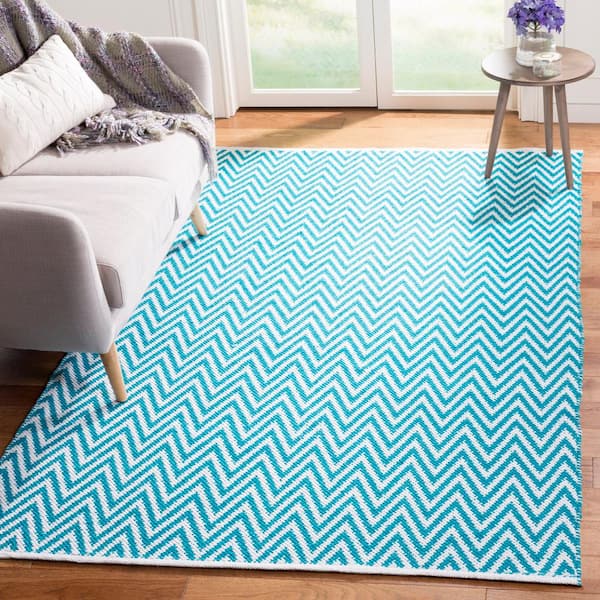 Montauk Turquoise/Ivory 4 ft. x 6 ft. Chevron Area Rug