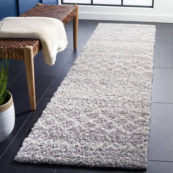 Arizona Shag Gray/Ivory 2 ft. x 10 ft. Geometric Lodge Runner Rug