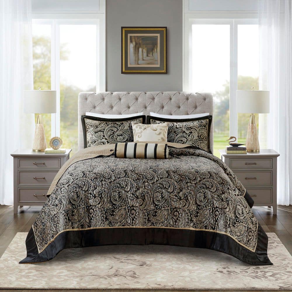 Aubrey Queen Black Cotton Reversible Jacquard Bedspread Set