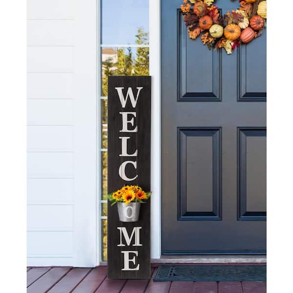 Glitzhome 42 in. H Black Wooden Welcome Porch Sign with Metal Planter