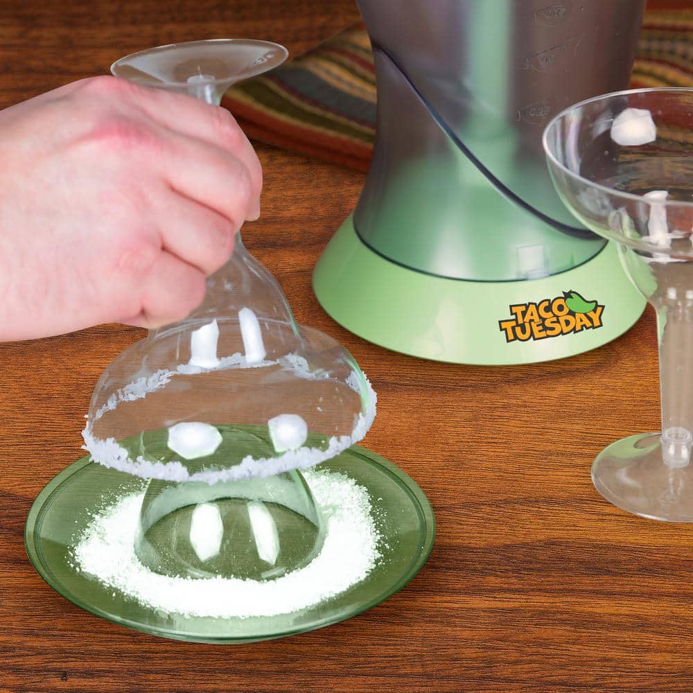 Green Electric Citrus Juicer with Pitcher and Glasses Set