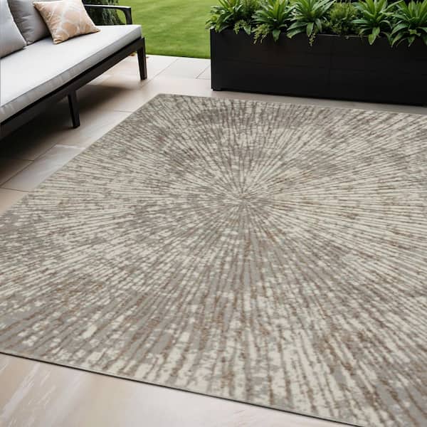 5 ft. x 7 ft. Gray And Ivory Abstract Area Rug