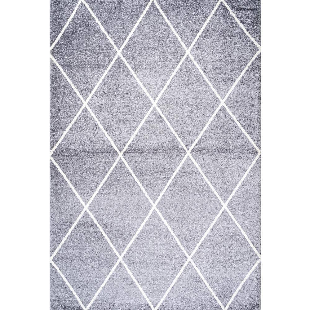 Gray and White Diamond Trellis Synthetic Area Rug, 5 x 8