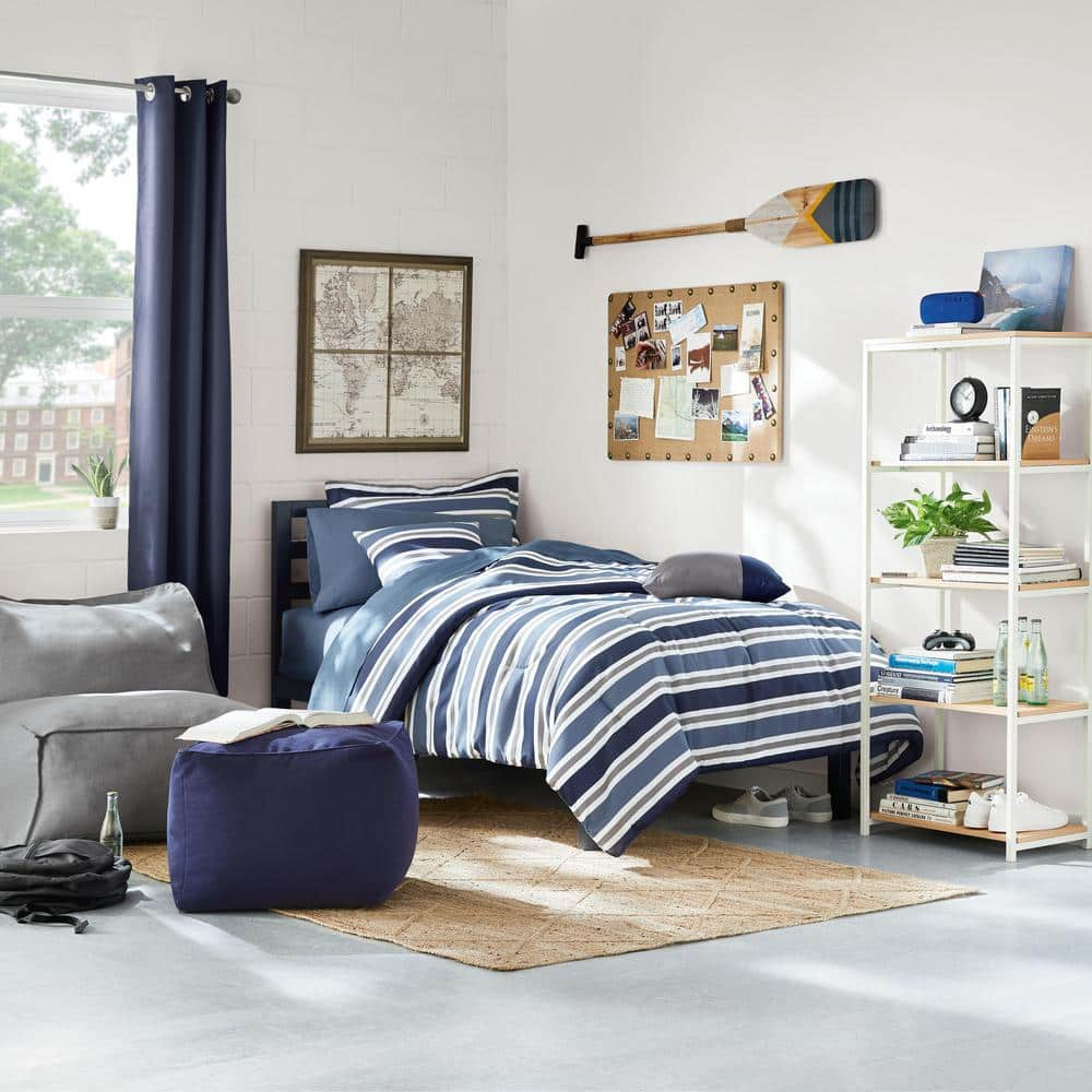 StyleWell Grandon Midnight Blue Metal Twin Platform Bed with Slats (39 ...