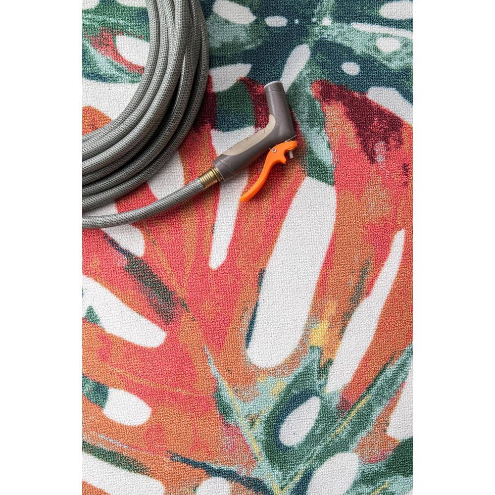 Reversible Multicolor Floral Synthetic 3' x 5' Indoor/Outdoor Rug