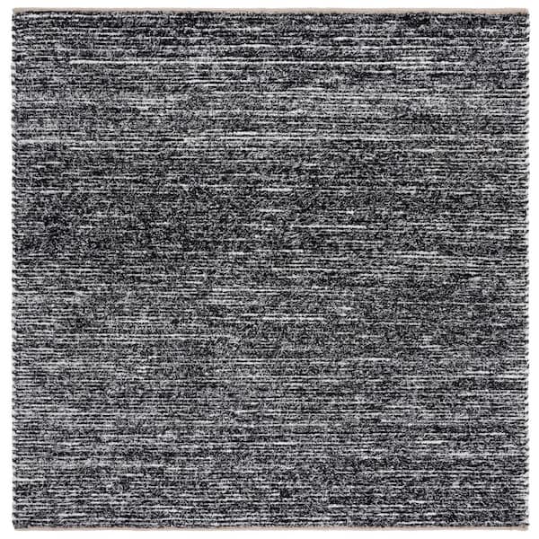 Cape Cod 6 ft. x 6 ft. Ivory/Black Distressed Gradient Square Area Rug