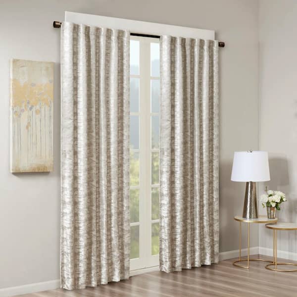 Sun Smart Odessa Gray/Silver Marble Jacquard 50 in. W x 84 in. L Total Blackout Panel Rod Pocket/Back Tab Window Curtain