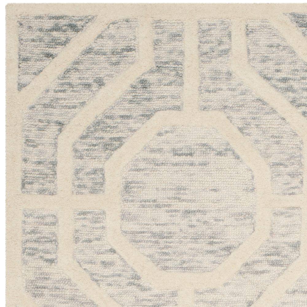 Elegant Cambridge Light Grey & Ivory 5' x 8' Hand-Tufted Wool Rug