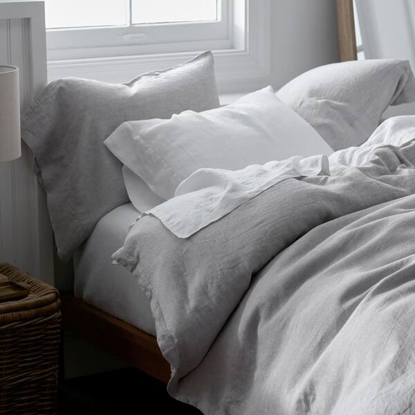 the lyndon company king grey piped chambray fandango duvet set