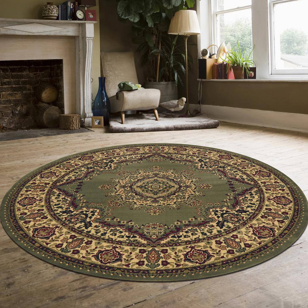 Castello Traditional Green Round Synthetic Area Rug, 5.25' Diameter