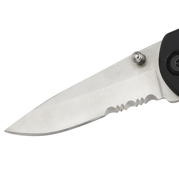 This Utility Knife Is Also an 8-in-1 Multi-Tool—And It's Only $21 Right Now