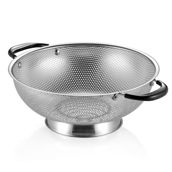 18/8 Stainless Steel Colander with Riveted and Heat Resistant Handles, Easy Grip Micro-Perforated 5 qt. Colander