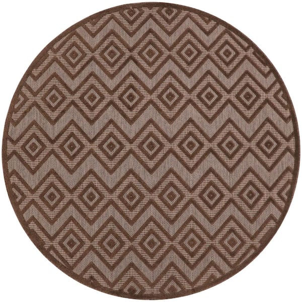 Versatile Brown 4 ft. x 4 ft. Diamond Contemporary Round Indoor Area Rug