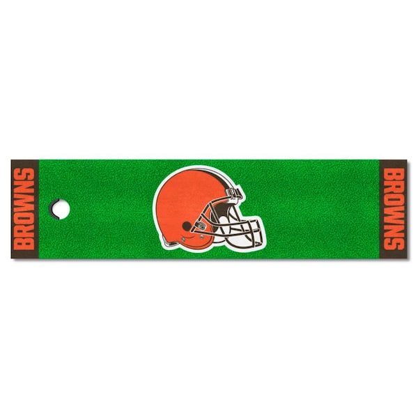 FANMATS NFL Cleveland Browns 1 ft. 6 in. x 6 ft. Indoor 1-Hole Golf Practice Putting Green