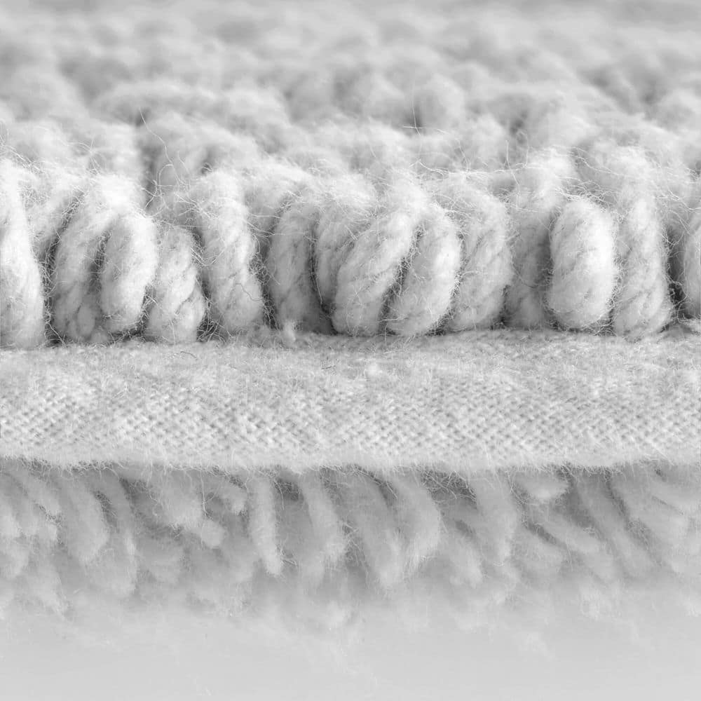 Gray Cotton Tufted Reversible Bath Rug Set