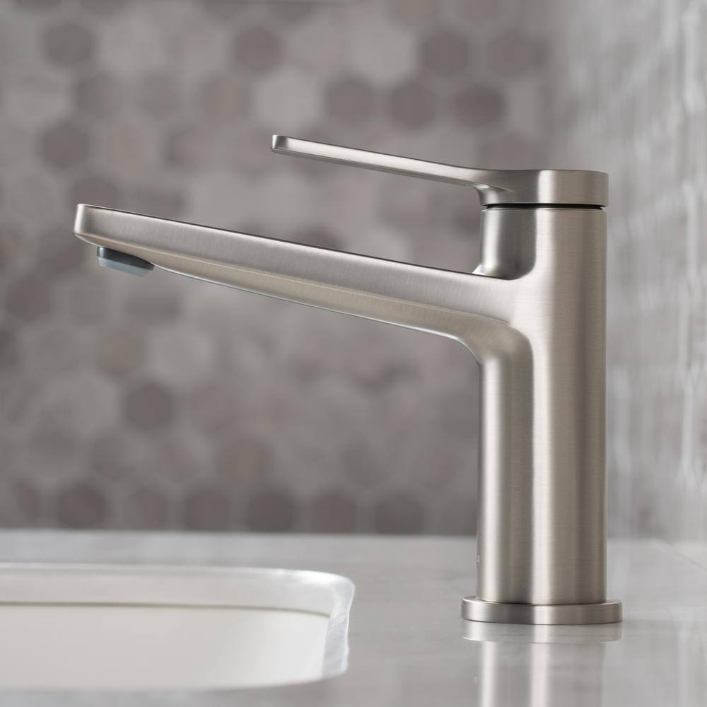 Spot Free Stainless Steel Single Handle Bathroom Faucet with Pop-Up Drain