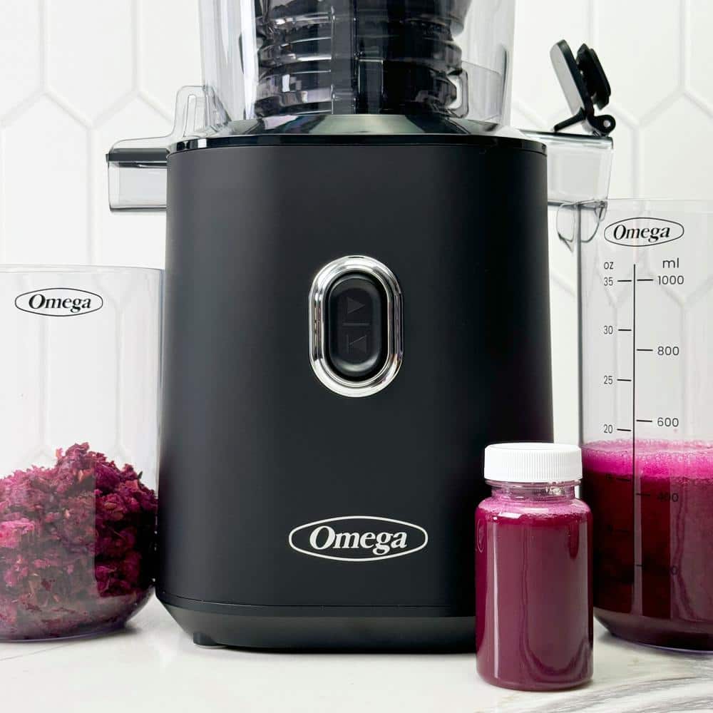 Omega Black Electric Masticating Juicer with Pulp Receptacle