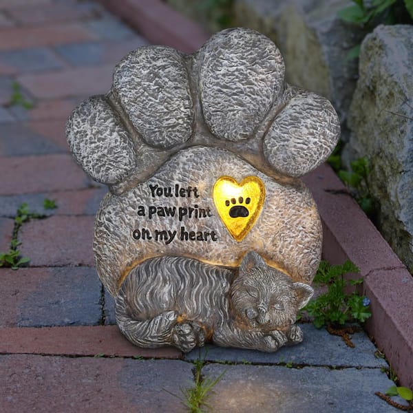 exhart-solar-cat-paw-print-memorial-stone-marker-7-5-x-4-5-x-8-in-garden-statue-75288-rs-the-home-depot