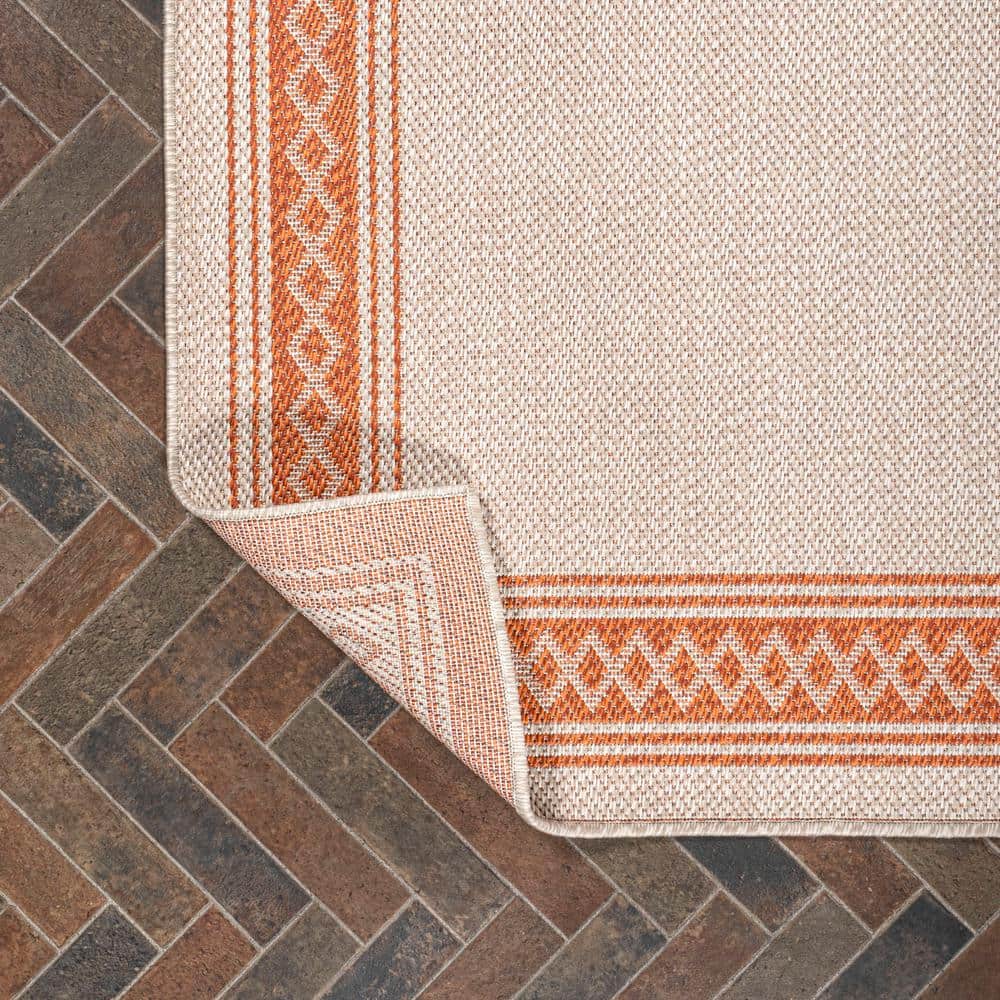 Modern Cream/Orange Geometric Indoor/Outdoor Synthetic Rug - 3' x 5'