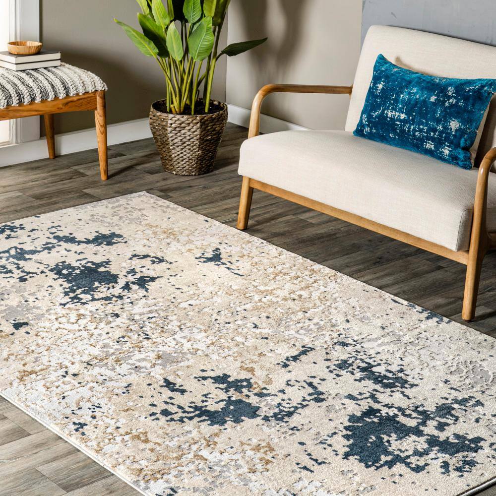 Light Grey Abstract Reversible Synthetic Area Rug 7x9