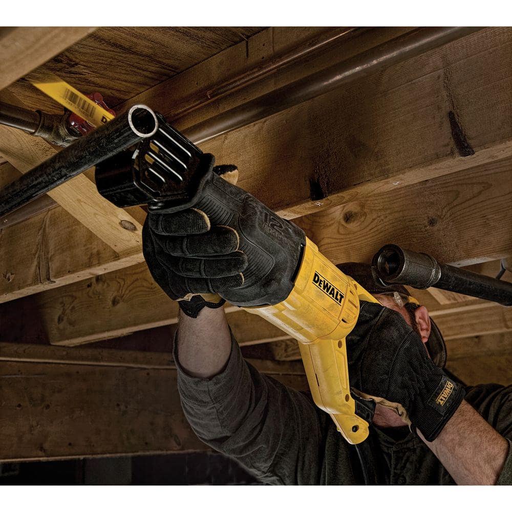 DEWALT DWE305 12 Amp Corded Reciprocating Saw DEWALT DWE305 12 Amp Corded Reciprocating Saw