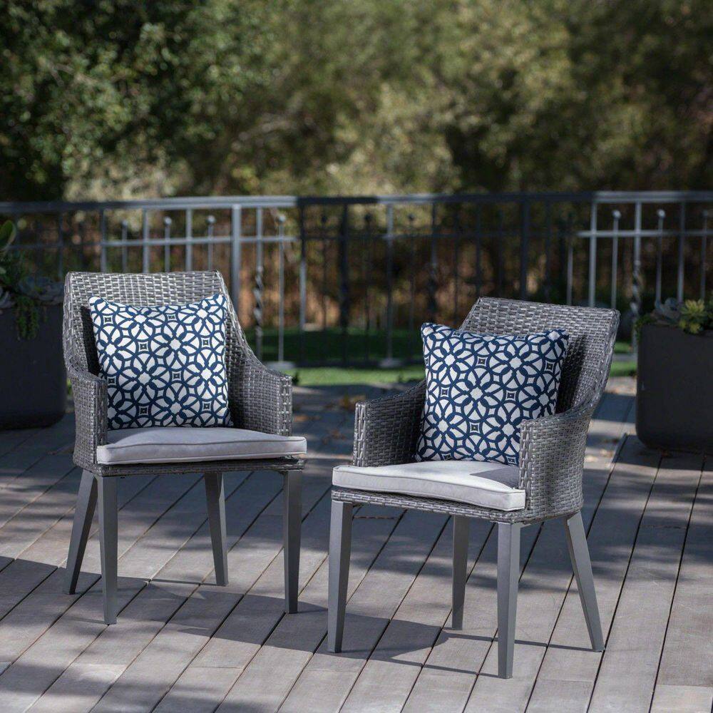 Anky Gray Wicker Outdoor Lounge Chair with Gray Cushion (Set of 2) price history on PriceWatchPro